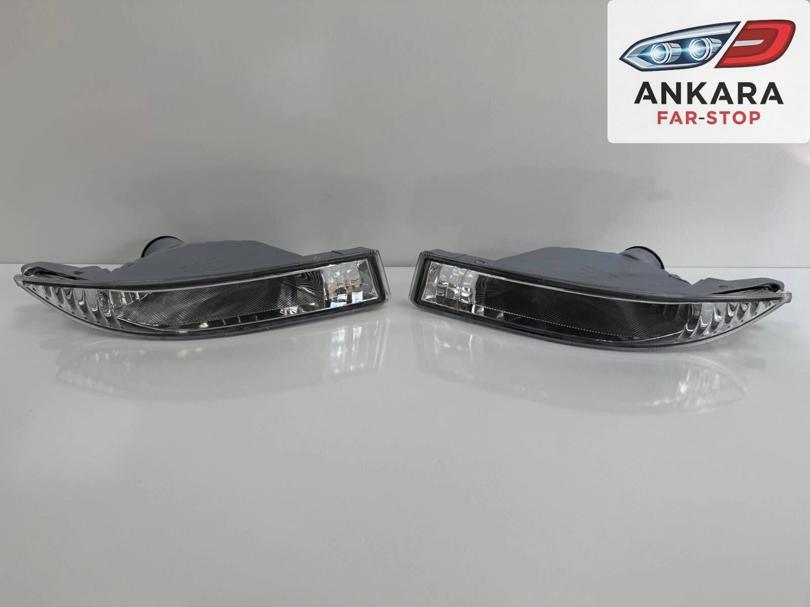 Toyota Corolla 2002 - 2004 Sedan Sis Lambası Ön Sağ - Sol Takım Sedan