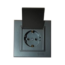 Makel Karea Kapaklı Topraklı Priz Füme Modül+Kapak+Çerçeve
