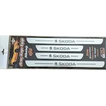 Skoda Yeti Kapı Eşik Yazısı