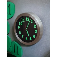 Fosforlu Gece Parlayan Görünen Metal Salon Duvar Saati Çap 26 Cm Siyah Fosforlu Gece Parlayan Görünen Metal Salon Duvar Saati Çap 26 Cm Siyah