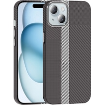 Apple Uyumlu iPhone 15 Kılıf Kablosuz Şarj Özellikli Karbon Fiber Görünümlü Gros Kapak Standart