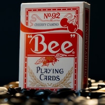 Bicycle Limited Bee X Cherry Casino Kırmızı Red Premium Oyun Kağıdı İskambil Kartları Destesi