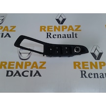 Hyundai İ20 Sol Ön Cam Düğme Grubu 299131738 - 299131736