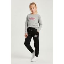 Sıfır Yaka Woods Baskılı Kız Çocuk Alt-üst Takım Gri Sıfır Yaka Woods Baskılı Kız Çocuk Alt-üst Takım Gri