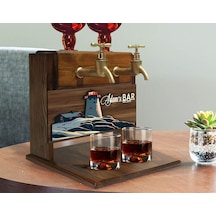 Bk Gift Kişiye Özel Kabartma İsimli Ve Tarihli Çift Musluklu Doğal Ahşap İçki Standı-19, İçki Standı, Doğum Günü Hediyesi, Ev Hediyesi Bitmeyen136389
