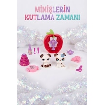Sevimli Minişlerin Kutlama Zamanı Temalı Kaleme Takılabilen Beyaz Köpek Figürleri Ve Işıklı Kırmızı Elma Evi Eğlence Seti