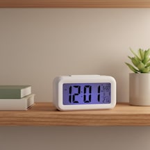 Dekoratif Dijital Alarmlı Saat Lcd Işıklı Termometreli Alarmlı Dijital Mini Masa Saati Masada Yer Kalamayan Ve Beli Diğer