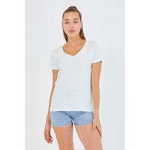 Kadın %100 Pamuk V Yaka Regular Kalıp T-shirt Su Yeşili Yeşil