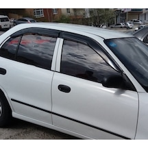 Hyundai Accent Yumurta Kasa Cam Rüzgarlığı