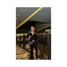 Siyah