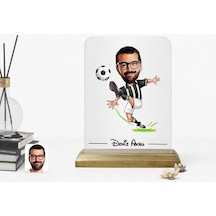 Kişiye Özel Erkek Siyah Beyaz Futbolcu Karikatürlü Ahşap Standlı