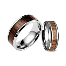 Erkek Kadın Modası Yaratıcı Geniş Bant Ahşap Titanyum Çelik Yüzük Boyutu 6-12 Çok Renkli
