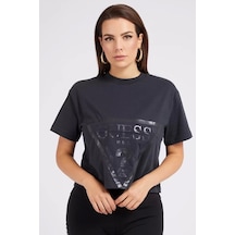 Guess Adele Crop Kadın Siyah T-shirt Çok Renkli Guess Adele Crop Kadın Siyah T-shirt Çok Renkli
