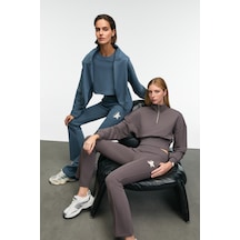 ANOUK Kadın Pamuklu Baskı Ve Patch Detaylı Bisiklet Yaka Crop Petrol Mavisi Sweatshirt