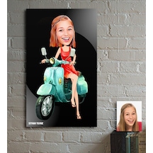 Kişiye Özel Bayan Vespa Temalı Karikatür Ahşap Tablo