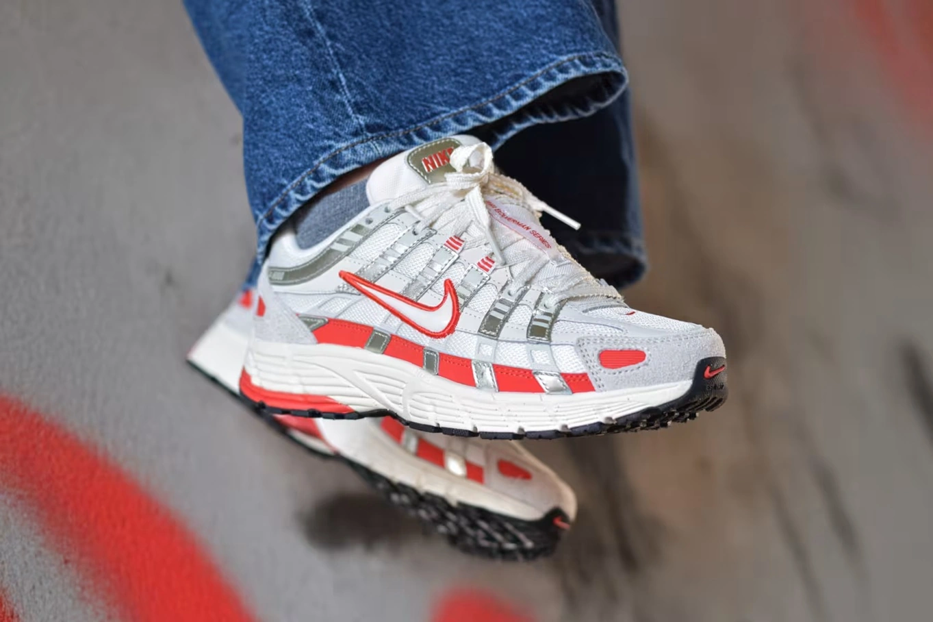 Beyaz - Turuncu