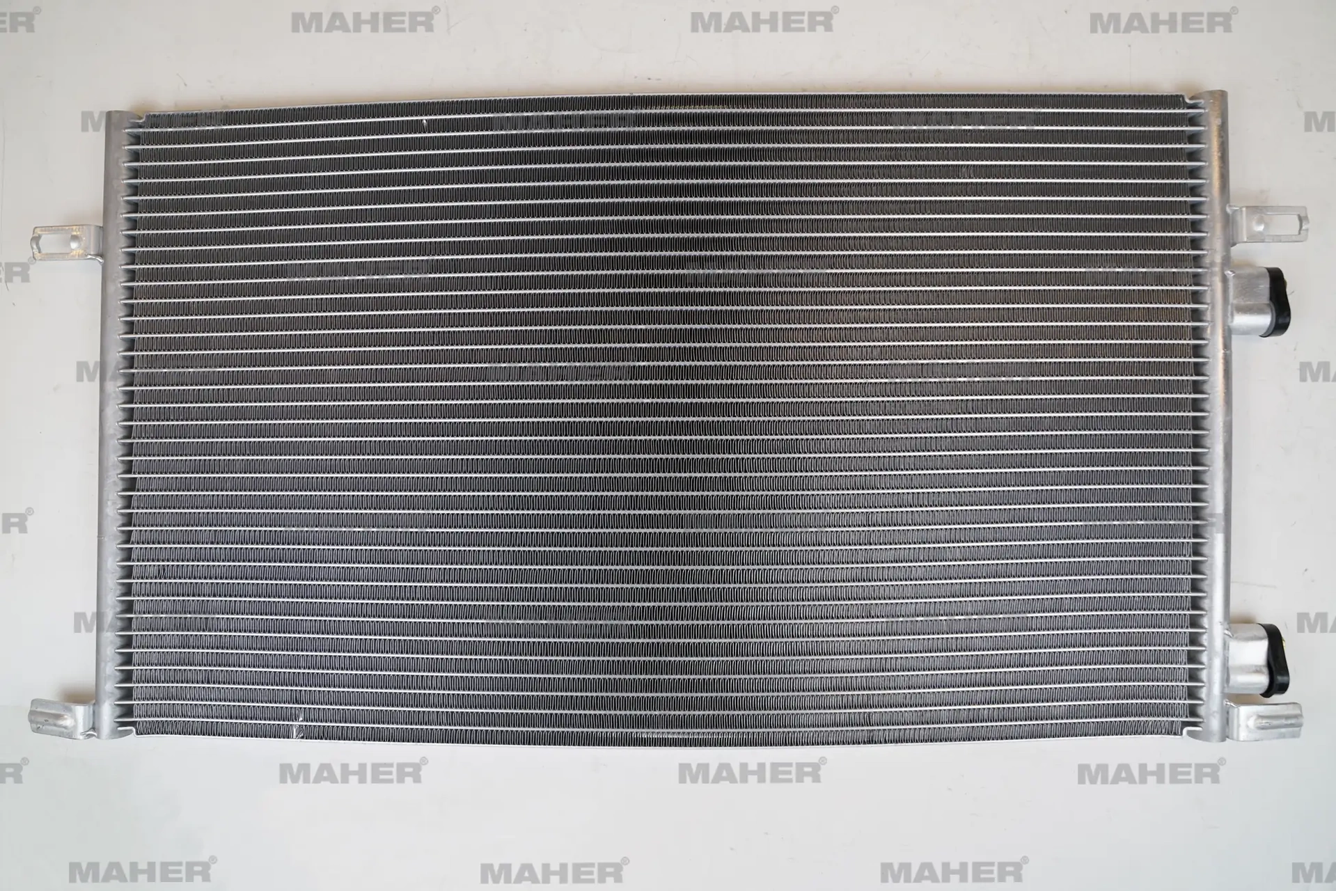 Radyatör Klima Laguna 1 1993-2001 1.6 M-t 640103611016mm Brazıng 7701045346