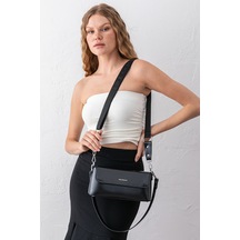 Just Polo Kadın Zoya Model Yumuşak Deri Görünümlü Omuz Çantası Ve Çapraz Askılı Baget Çanta Siyah