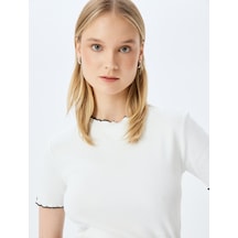 Koton Bisiklet Yaka Dikiş Detaylı Kısa Kollu Kaşkorse Slim Fit Tişört Ekru 5sal10052ık Ekru