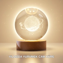 Znv Zenvia Mey İthalat Ahşap Standlı Sarı Işıklı Dekoratif Küre Kız Figürü Tasarım Znv2025 Cmn Belirtilmemiş