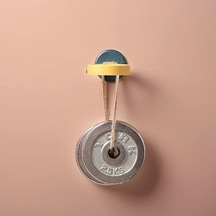 Sarı Banyo Hiçbir Sondaj Tel Askı Güçlü Yapışkan Depolama Saç Kurutma Makinesi Tutucu Duvara Monte Raf Güçlü Arka Tutkal Düzleştirici Sarı