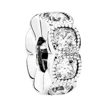 Nur Silver Baget Taşlı Pave Gümüş Charm Nur-bl00245