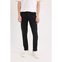DeFacto Carlo Skinny Fit Ekstra Dar Kalıp Normal Bel Ekstra Dar Paça Siyah Jean Pantolon S2285AZ24AUNM40 DeFacto Carlo Skinny Fit Ekstra Dar Kalıp Normal Bel Ekstra Dar Paça Siyah Jean Pantolon S2285AZ24AUNM40