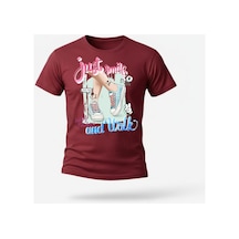 Urbantrendstore Just Smile And Walk Genç Kız Oversize Fit Rahat Geniş Salaş T-shirt Günlük Tişört Bordo