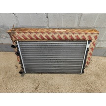 Su Radyatörü Volkswagen Golf Iıı 1991-1999 Oem 1h0121253ba Cool-10vwg300m