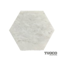 Tuqco Doğaltaş 8" Hexagon Carrara Honlu Mermer Mozaik