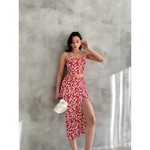 Kadın Kırmızı Çiçek Desenli Askılı Crop Bluz Ve Yırtmaçlı Etek İkili Takım Çok Renkli