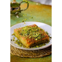 Antep Fıstıklı Fırınlanmış Peynir Helvası 500gr