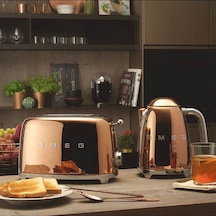 Smeg TSF01 2 Dilim Ekmek Kızartma Makinesi Rose Gold