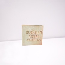 Lokman Aktar Kostiksiz El Yapımı Gül Sabunu 6.5 CM x 6.5 CM x 2.5 CM 1 Adet