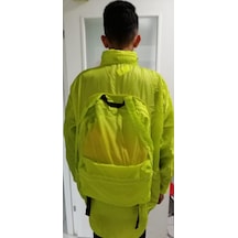 Sırt Çantalı Yağmurluk Pratik Ürün