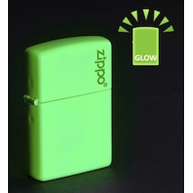 Zippo Glow In Dark Zippo Logo Çakmak - 49193ZL-087043