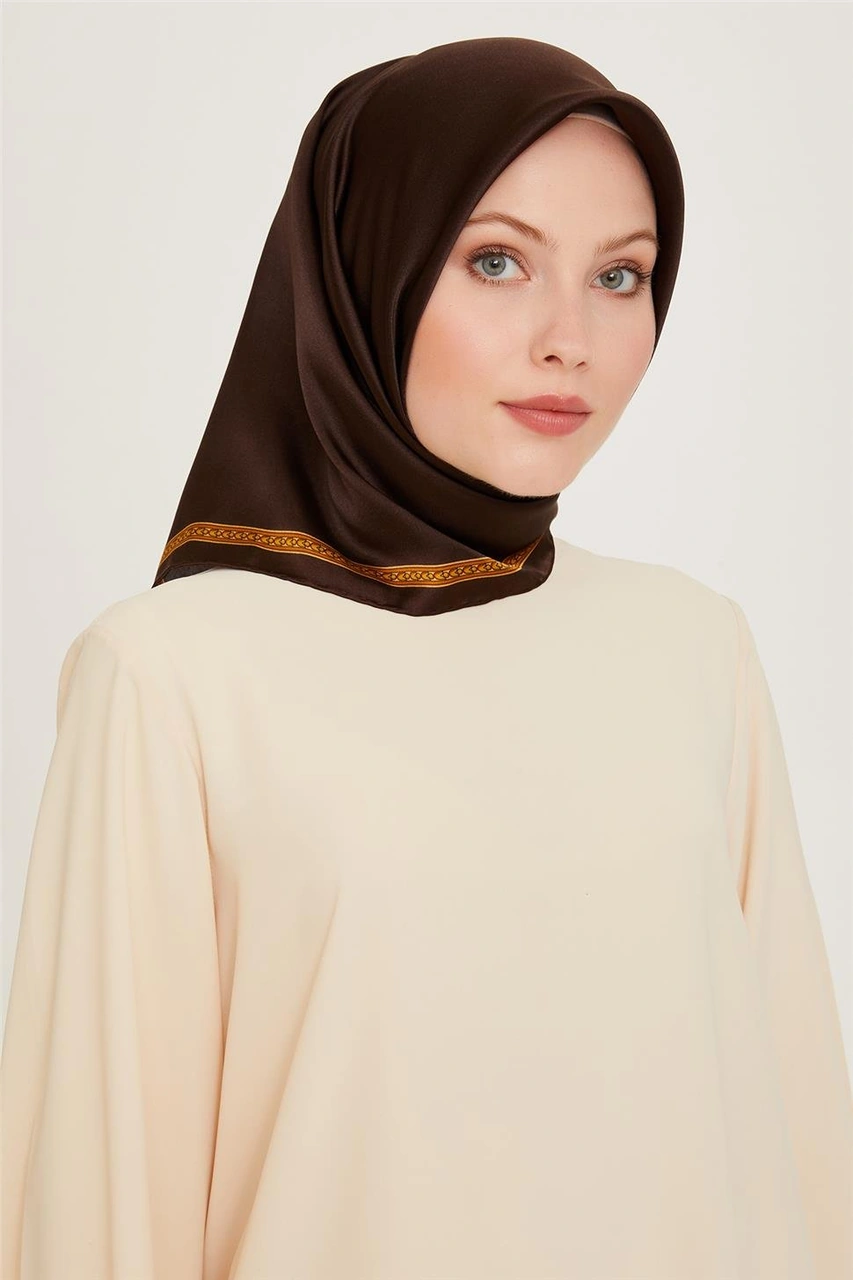 Armine Klasik Desenli Twill Saf İpek Eşarp 9261d 07 52 Çok Renkli