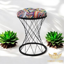 By Hakan Aşkın Kapitoneli Metal Pota Ayaklı Black Rug Pattern Pota Puf Style 2025 Çok Renkli Rug