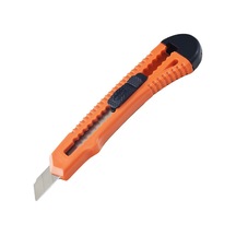 Mas 576 Geniş Maket Bıçağı Bilister 18mm