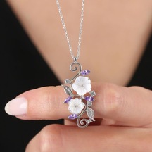 Mia vento Ametist Taşlı Manolya Çiçeği Sevgi Bahçesi Flowers Gümüş Kolye Mia vento Ametist Taşlı Manolya Çiçeği Sevgi Bahçesi Flowers Gümüş Kolye