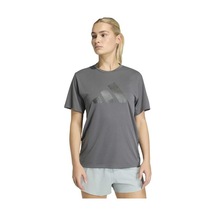 Adidas Running Essentials Brand Love Kadın Gri Yuvarlak Yaka Tişört Gri