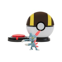 Pokemon Sürpriz Atak Oyun Seti - Sneasel + Ultra Ball