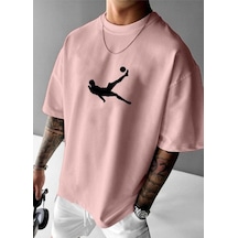 Tıola Oynayan Futbolcu Baskılı Oversize Tişört Pembe