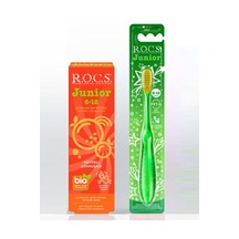 Rocs Junior 6-12 Meyveli Gökkuşağı Diş Macunu 60 ML + Diş Fırçası Seti Yeşil