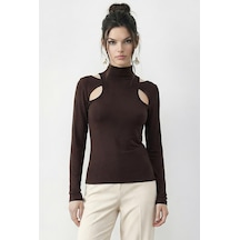 Shade Kadın Önü Pencere Detaylı Yumuşak Dokulu Triko Bluz Öb261011 60286006 - Acı Kahve Çok Renkli