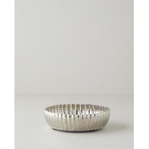 English Home Regina Metal Dekoratif Tabak 15 X 15 X 4.5 Cm Silver