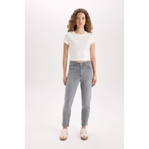 DeFacto Lina Comfort Mom Yüksek Bel Bilek Boy Jean Yıkamalı Pantolon E3438AXNSNM36