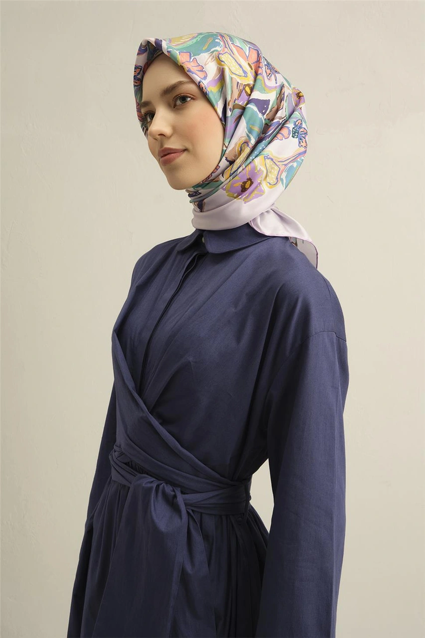 Armine Çiçek Desenli Saf İpek Twill Eşarp 9332d 33 Lila