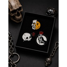 3 Lü Gotik Figürlü Rozet Seti Kuru Kafa Ve İskelet Temalı Metal Broş Seti 3 Renkli 88062002