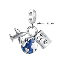 Uçak Düz Dünya Ve Pasaport Sallantılı Gümüş Charm Gümüş